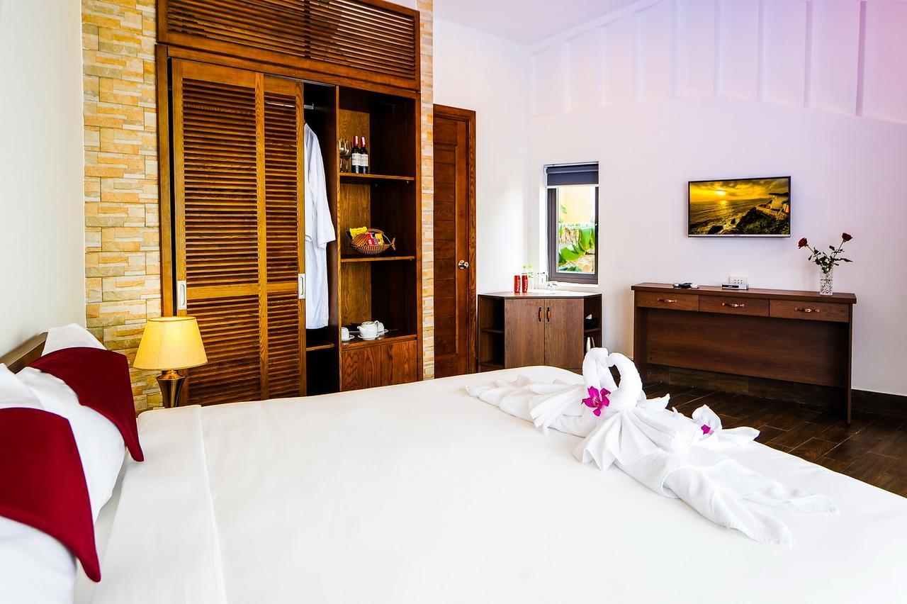 Aurora Villas And Resort Quy Nhon Esterno foto