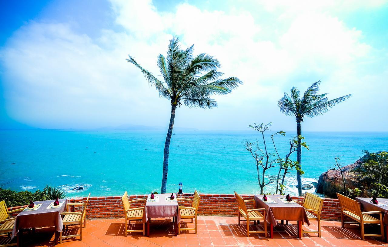Aurora Villas And Resort Quy Nhon Esterno foto