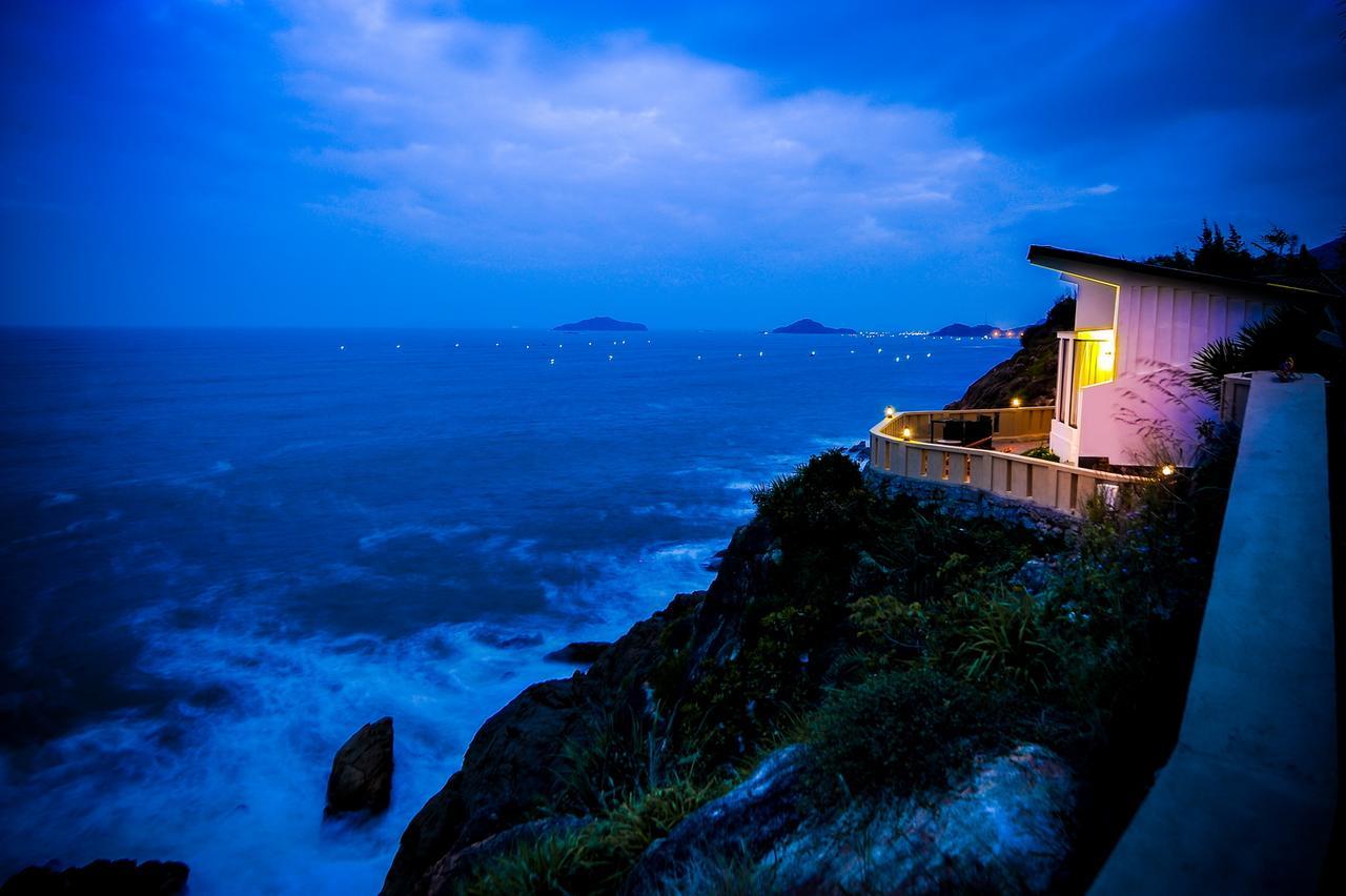 Aurora Villas And Resort Quy Nhon Esterno foto