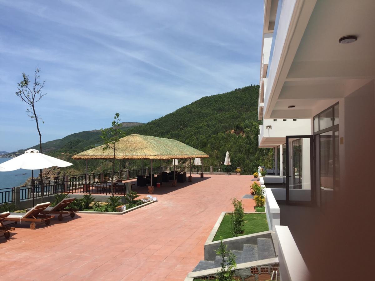 Aurora Villas And Resort Quy Nhon Esterno foto