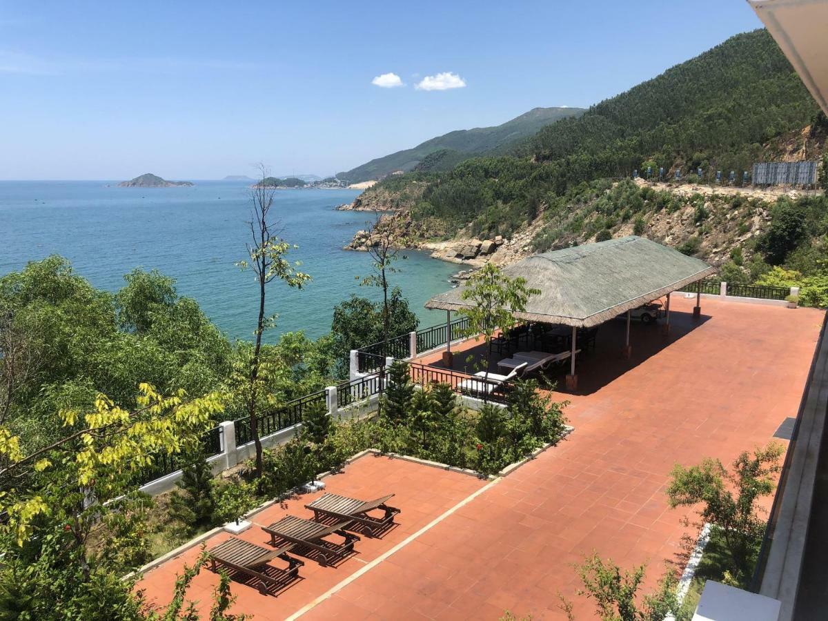 Aurora Villas And Resort Quy Nhon Esterno foto