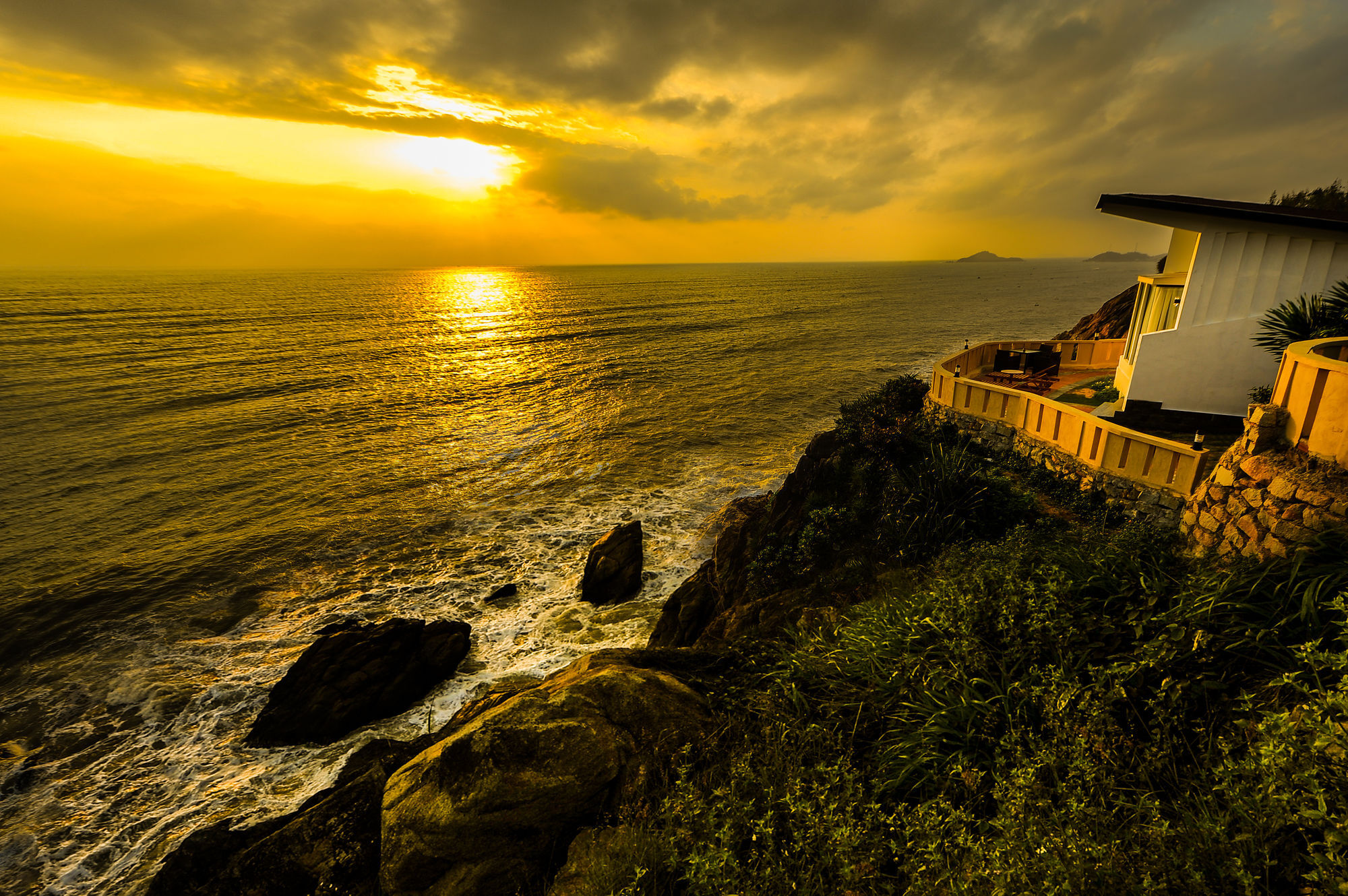 Aurora Villas And Resort Quy Nhon Esterno foto