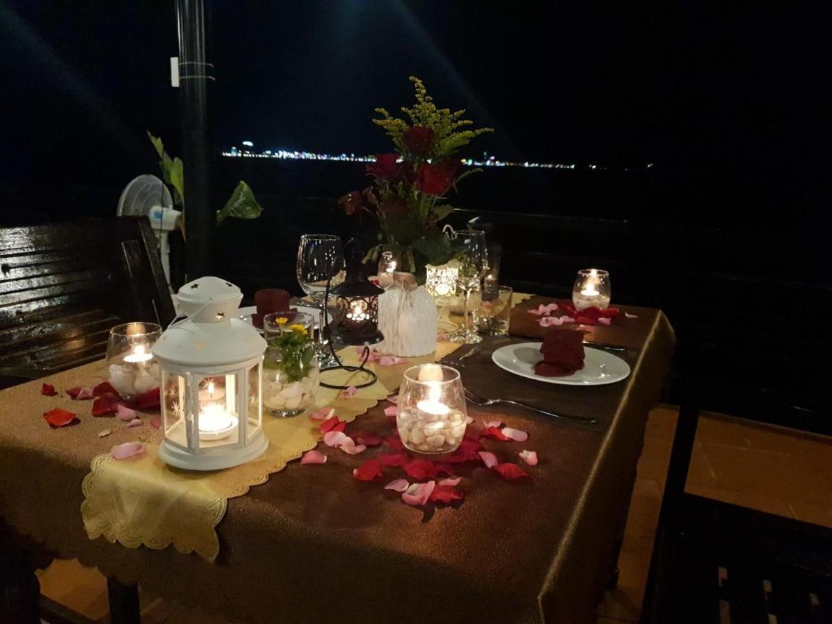 Aurora Villas And Resort Quy Nhon Esterno foto