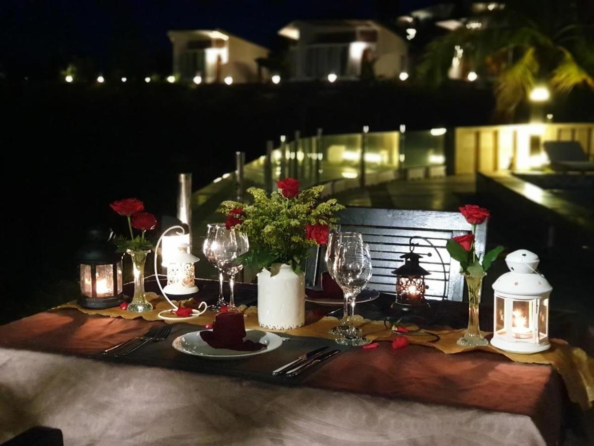 Aurora Villas And Resort Quy Nhon Esterno foto
